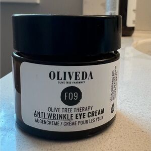 Oliveda F09 Anti-Wrinkle Eye Cream